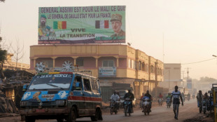 Au Mali, la junte suspend "jusqu'à nouvel ordre" les activités des partis politiques