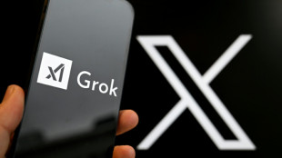 Images d&eacute;nud&eacute;es par l'IA Grok: trois adolescentes am&eacute;ricaines assignent xAI