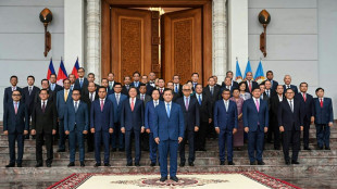 Kambodschas Ex-Regierungschef Hun Sen stellt neue Regierung vor