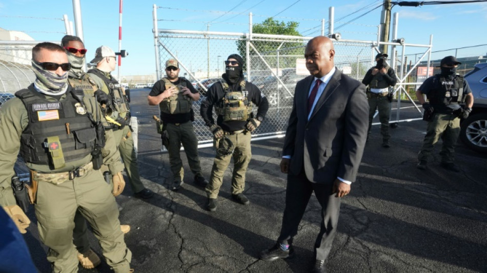 Protest gegen US-Abschiebezentrum: Bürgermeister von Newark kurzzeitig festgenommen