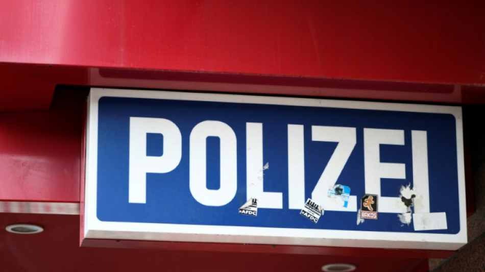 Kriminalpolizist betr&uuml;gt Anzeigenerstatterin - Bew&auml;hrungsstrafe in Hamburg