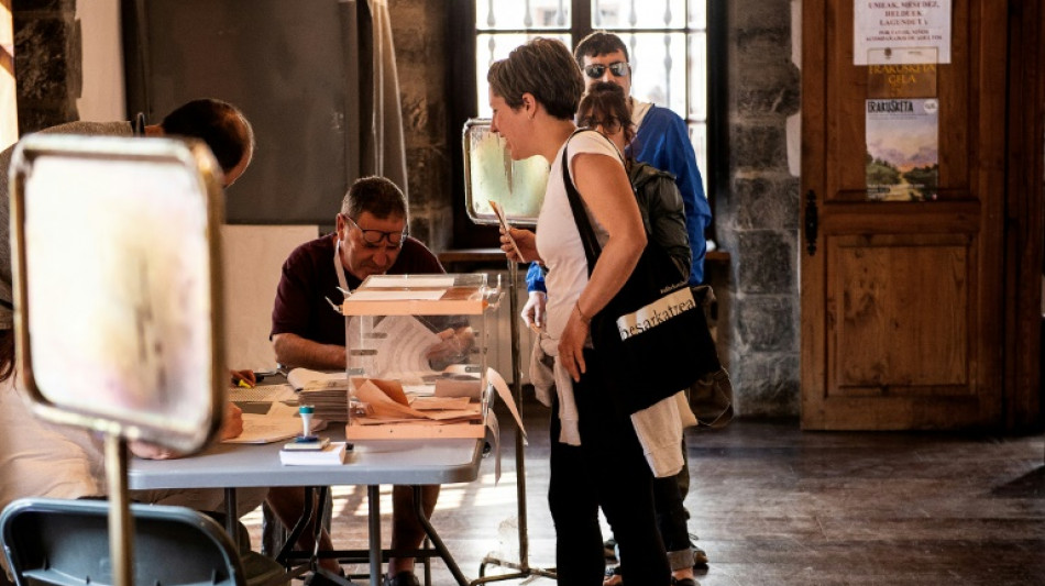 Parlamentswahl in Spanien - Wahllokale schlie&szlig;en um 20.00 Uhr