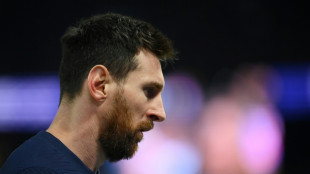PSG in talks with Messi over renewing contract