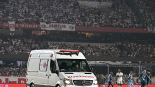 Foot: un défenseur urugayen dans un état "stable" après s'être effondré lors d'un match