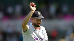 Woakes takes five as Australia all out for 317 in fourth Test