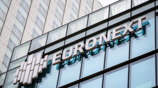 Borsa: Europa a due velocit&agrave;, future positivi, Parigi -0,2%