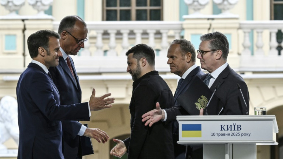 Ukraine: Zelensky attend que Moscou s'engage à une trêve, se dit "prêt" à des pourparlers