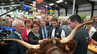 Alertes sur le "mal-être des éleveurs", réunis pour leur salon à Rennes