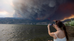 Canadian youths ask court to impose binding climate protections