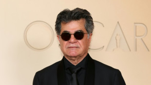 Tribunal iraniano condena cineasta Jafar Panahi a cinco anos de pris&atilde;o