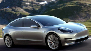 Tesla rischia la sospensione delle vendite in California per marketing ingannevole