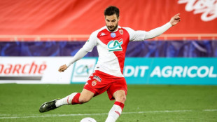 Ex-Arsenal, Barcelona star Fabregas hangs up boots