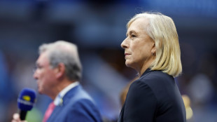 Tennis legend Navratilova faces cancer battle