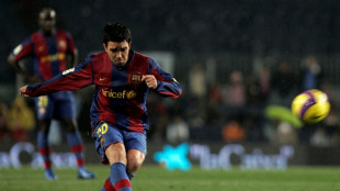 Barcelona continue reshuffle by appointing Deco as sports director