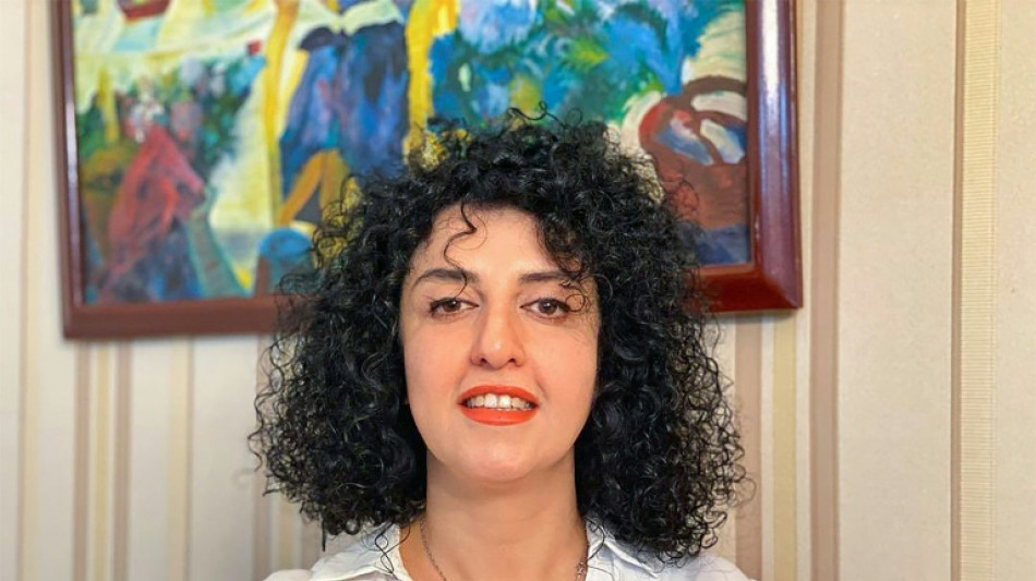 Iran: Narges Mohammadi, prix Nobel de la paix, en gr&egrave;ve de la faim en prison, selon son avocate