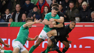 Injury threatens Ireland captain Sexton's Six Nations