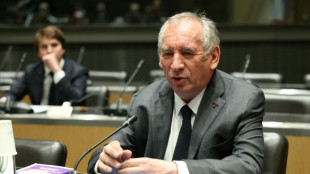 Missbrauchsskandal: Linkspopulisten fordern Bayrous Rücktritt