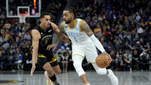 Lakers down Warriors without LeBron, Heat win in overtime