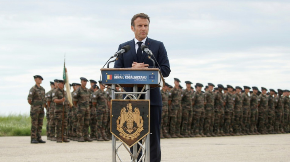 Macron considera necesarias m&aacute;s "conversaciones" con Ucrania, sin confirmar una visita