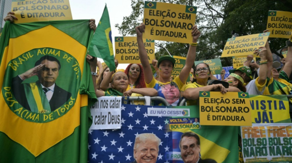 First of five judges in Bolsonaro coup trial votes to convict