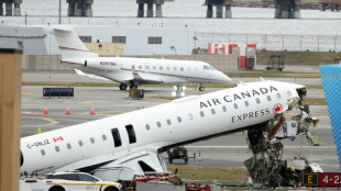 Controladores a&eacute;reos deixaram seus postos antes de acidente em Nova York