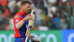 Warner's Delhi suffer fifth straight IPL loss