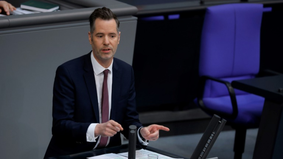 FDP-Fraktion w&auml;hlt F&uuml;hrung - D&uuml;rr erh&auml;lt knapp 93 Prozent