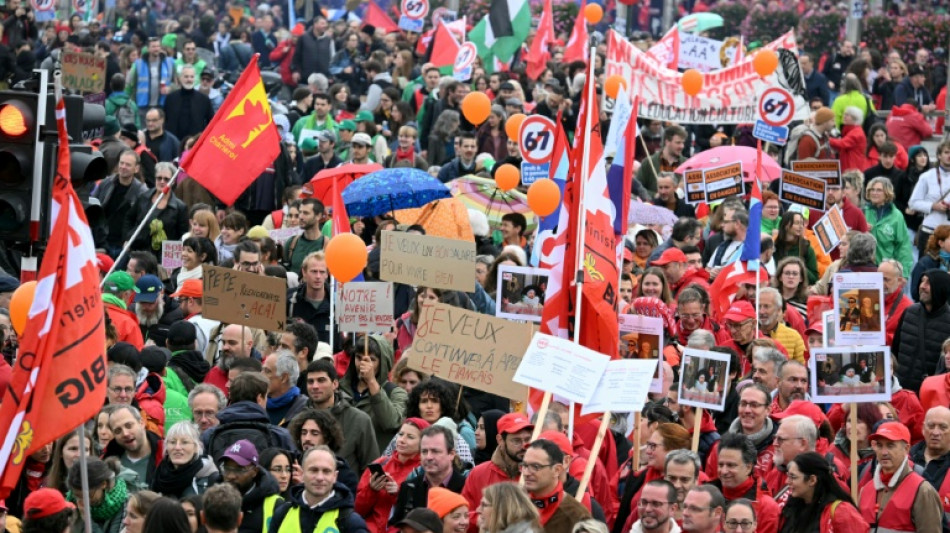 Tens of thousands march in Brussels against austerity plans