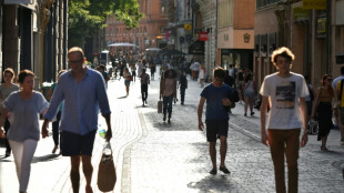 Inquiets pour leur avenir, les Fran&ccedil;ais se ruent sur l'assurance vie