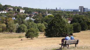 Quinta ondata di caldo estremo in Gb, si aggrava l'allarme siccit&agrave;
