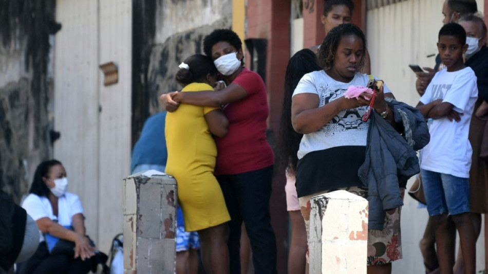 Al menos 21 muertos en operaci&oacute;n policial en una favela de Rio de Janeiro