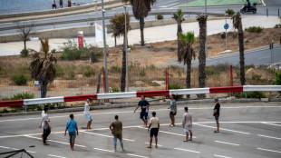 Espagne: les manifestations anti-migrants &agrave; Ceuta d&eacute;g&eacute;n&egrave;rent en affrontements