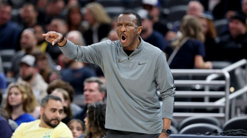 Casey out as Pistons coach, Silas reportedly out in Houston