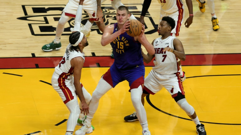 Jokic and Murray dominate as Nuggets take 2-1 lead over Miami