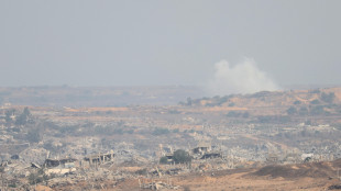 Protezione civile,'intensificati i raid di Israele su Gaza City'