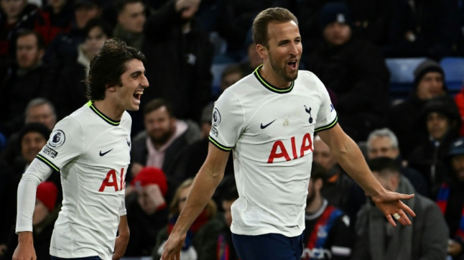 Kane will break all goalscoring records, says Conte