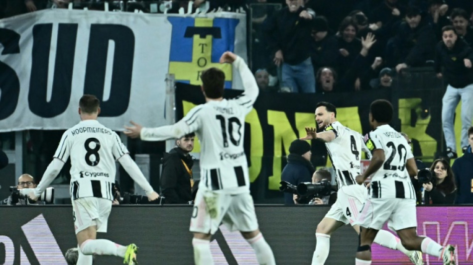 Juve stay in Champions League hunt with last-gasp Roma draw