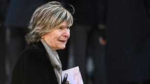 Un "chantage" sur Karine Le Marchand ? La défense de sa "bonne copine" Mimi Marchand plaide la relaxe