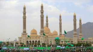 Los hut&iacute;es amenazan con atacar intereses de EEUU si apoya a Arabia Saudita