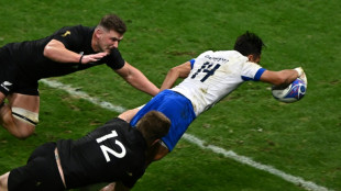 'Sneaky' New Zealand seeking perfection despite rout