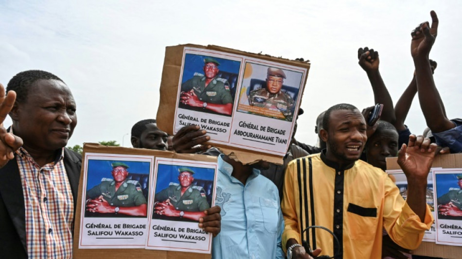 Machthaber im Niger verk&uuml;nden kurz vor Ecowas-Gipfel Bildung neuer Regierung