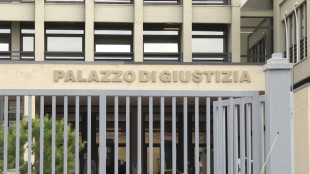 Intossicati da botulino, sequestro prodotto in tutta Italia