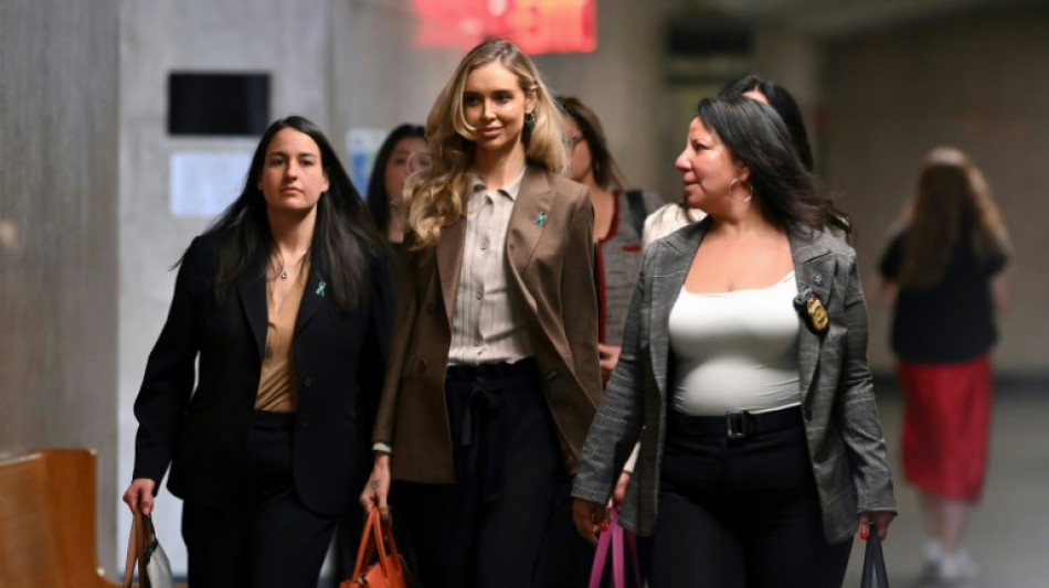 "Me forzó a entrar en el baño": exmodelo explica supuesta agresión de Weinstein