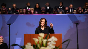 Kamala Harris garante indica&ccedil;&atilde;o do Partido Democrata &agrave;s presidenciais dos EUA