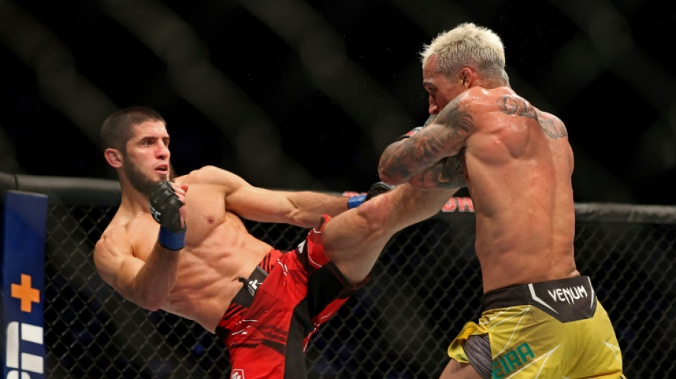 Volkanovski 'ain't scared' ahead of blockbuster UFC title bout