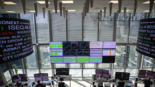 Borsa: l'Europa chiude positiva, Parigi +0,56%