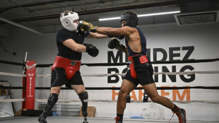 A New York, un boxeur fran&ccedil;ais avec des proth&egrave;ses de jambes r&ecirc;ve des JO en athl&egrave;te valide