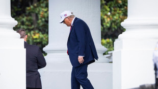 Trump, 'la mia legge lancerà gli Usa come un razzo'