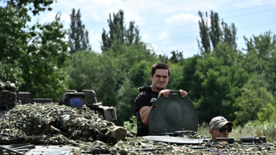 Selenskyj: 16 Tote durch russischen Angriff auf Markt in Ostukraine 