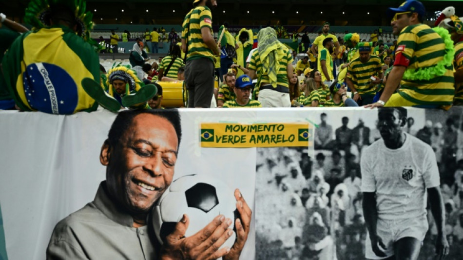 Pel&eacute;: sa famille assure que son &eacute;tat de sant&eacute; ne pr&eacute;sente pas de "risque"